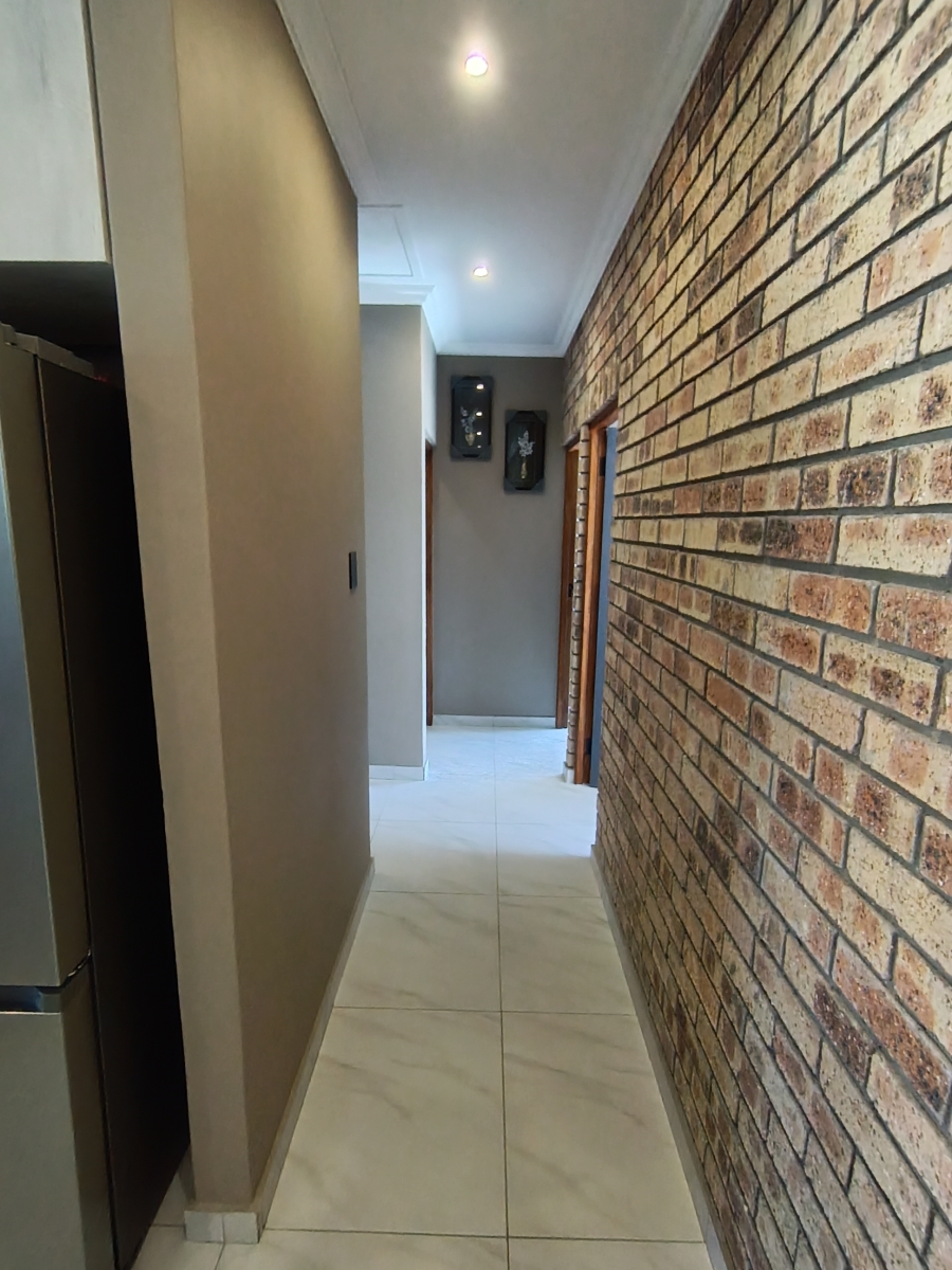 3 Bedroom Property for Sale in Wavecrest Eastern Cape